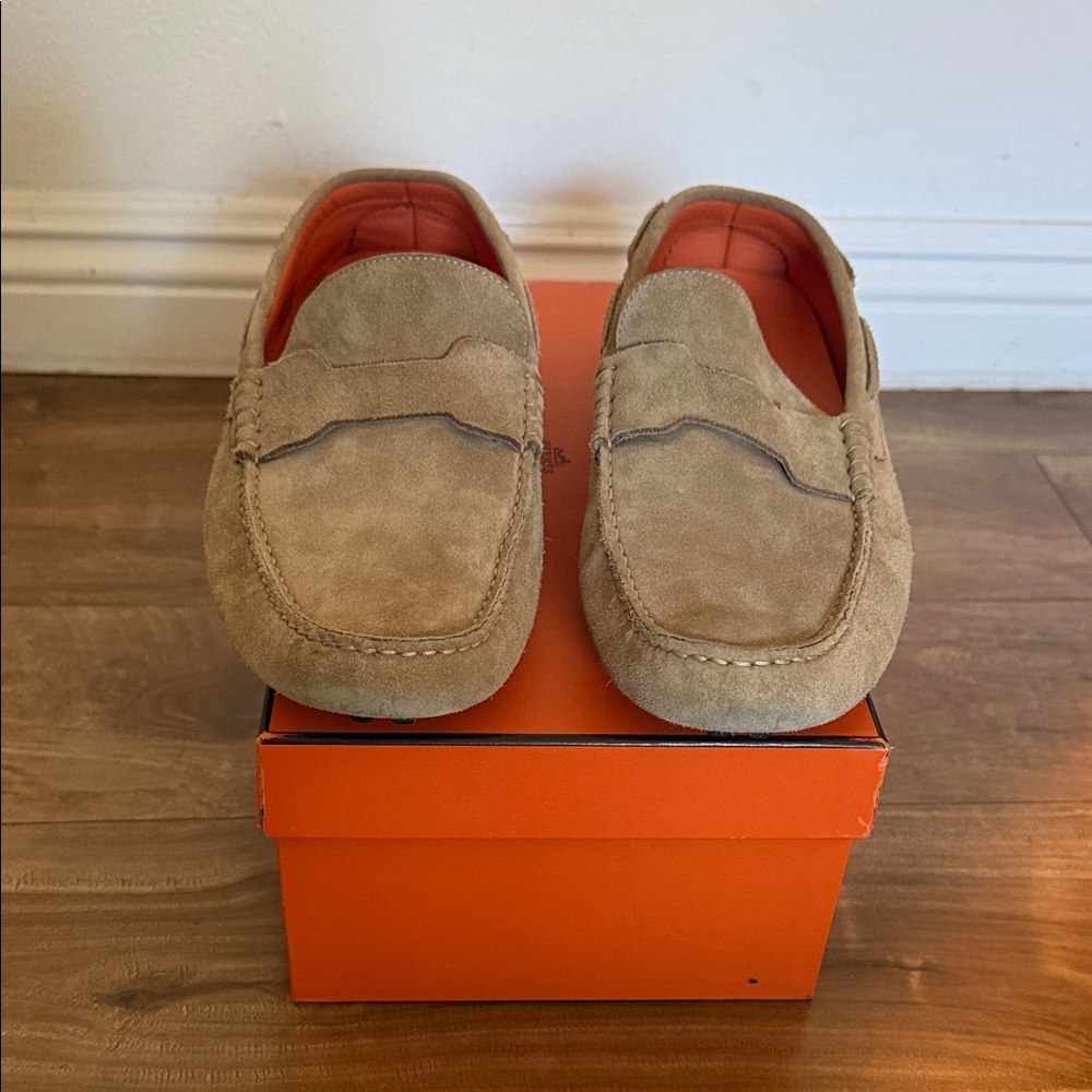 Hermes Men's Suede Loafers - Beige